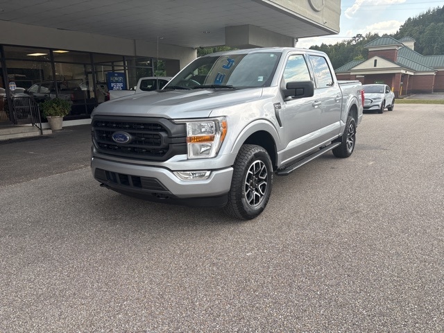 2022 Ford F-150 XLT's photo