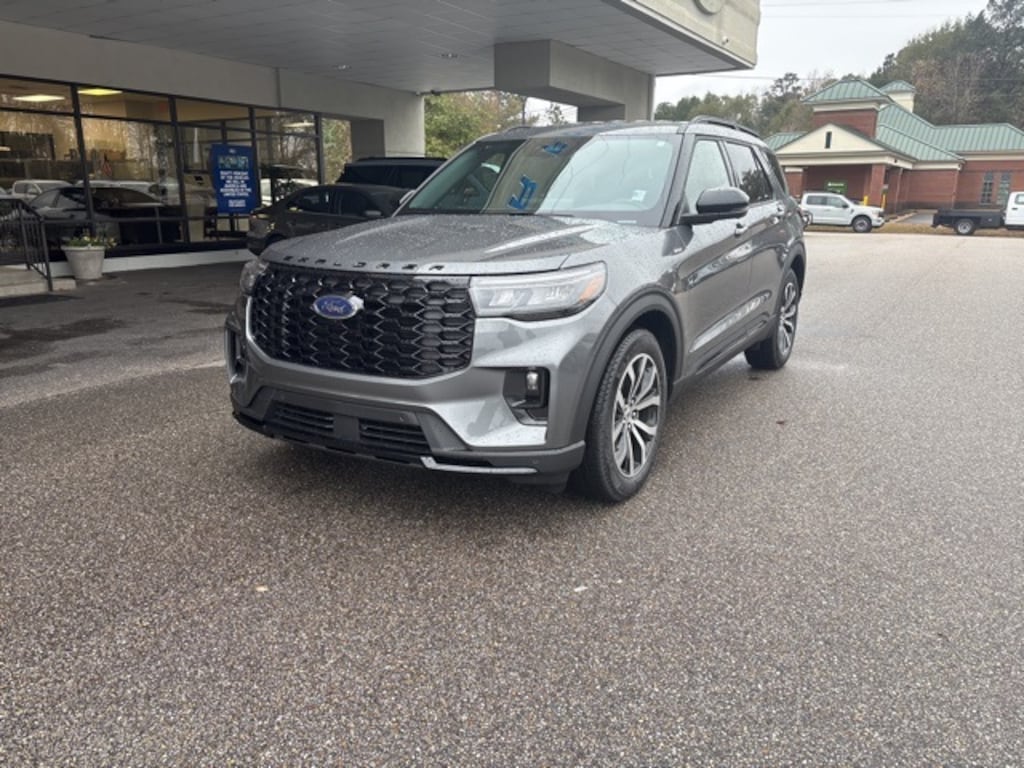 New 2026 Ford Explorer ST-Line SUV