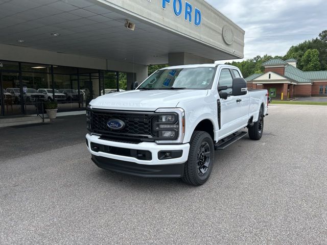 2025 Ford F-350 Super Duty
