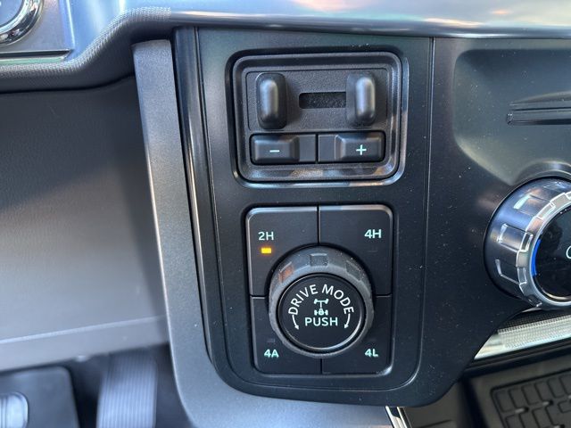 2025 Ford F-150 Lariat - Photo 26