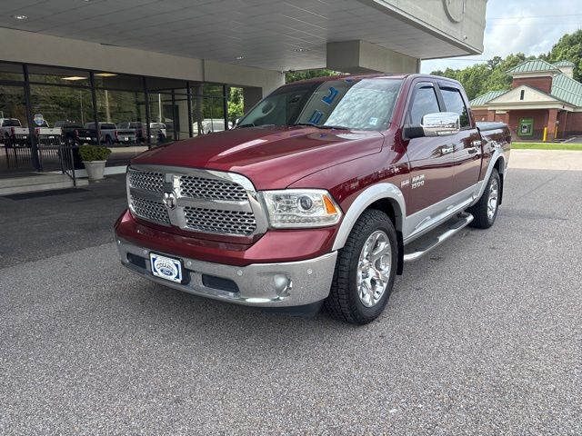 2018 RAM 1500 Laramie Crew Cab 5'7's photo