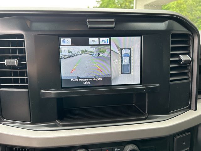 2025 Ford F-350 Super Duty XL - Photo 24
