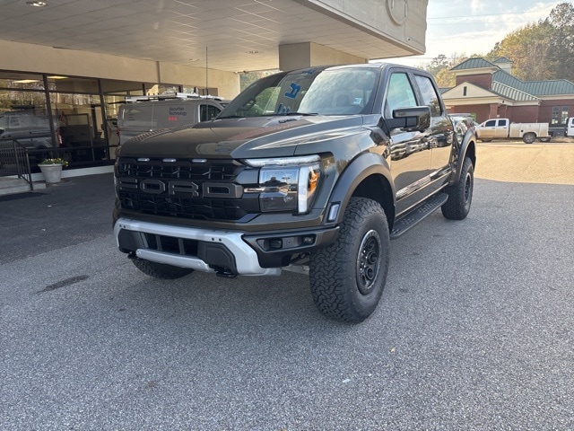 2025 Ford F-150 Raptor's photo