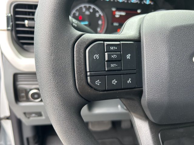 2025 Ford F-350 Super Duty XL - Photo 18