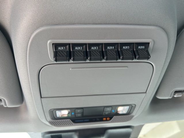 2025 Ford F-350 Super Duty XL - Photo 25