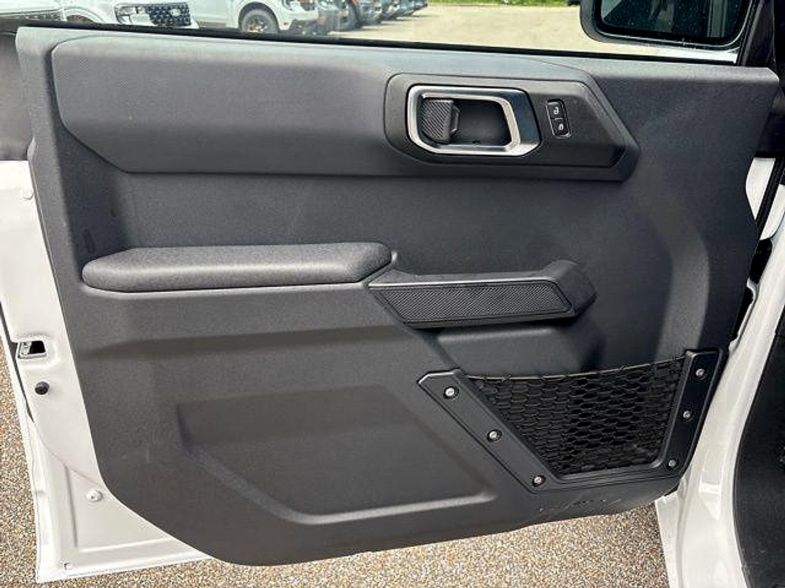 2025 Ford Bronco 4-Door Base - Photo 21