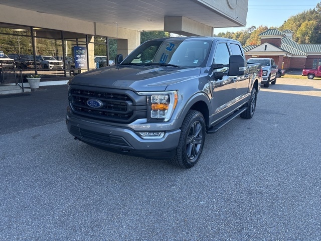 2023 Ford F-150 XLT's photo