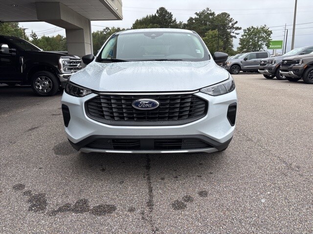 2026 Ford Escape Active photo 2