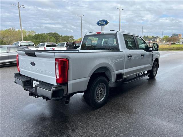 2024 Ford F-350 photo 4