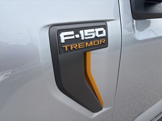 2023 Ford F-150 Tremor photo 2