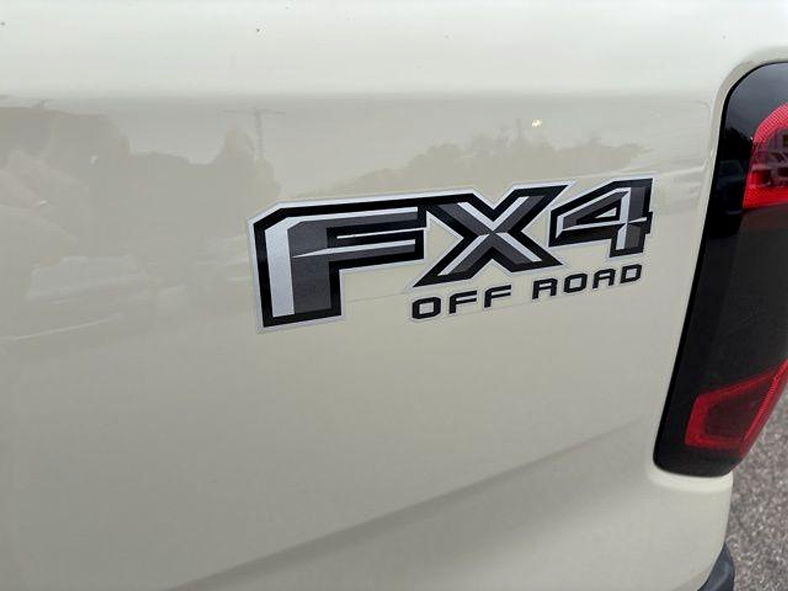 2025 Ford Ranger XLT - Photo 6