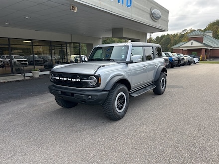 2024 Ford Bronco Outer Banks SUV