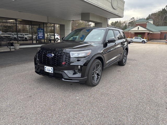 2026 Ford Explorer ST's photo