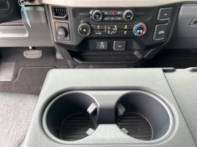 2025 Ford F-350 Super Duty XL - Photo 15