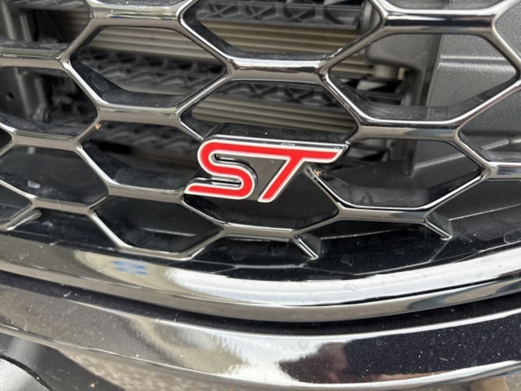 Used 2022 Ford Edge ST SUV