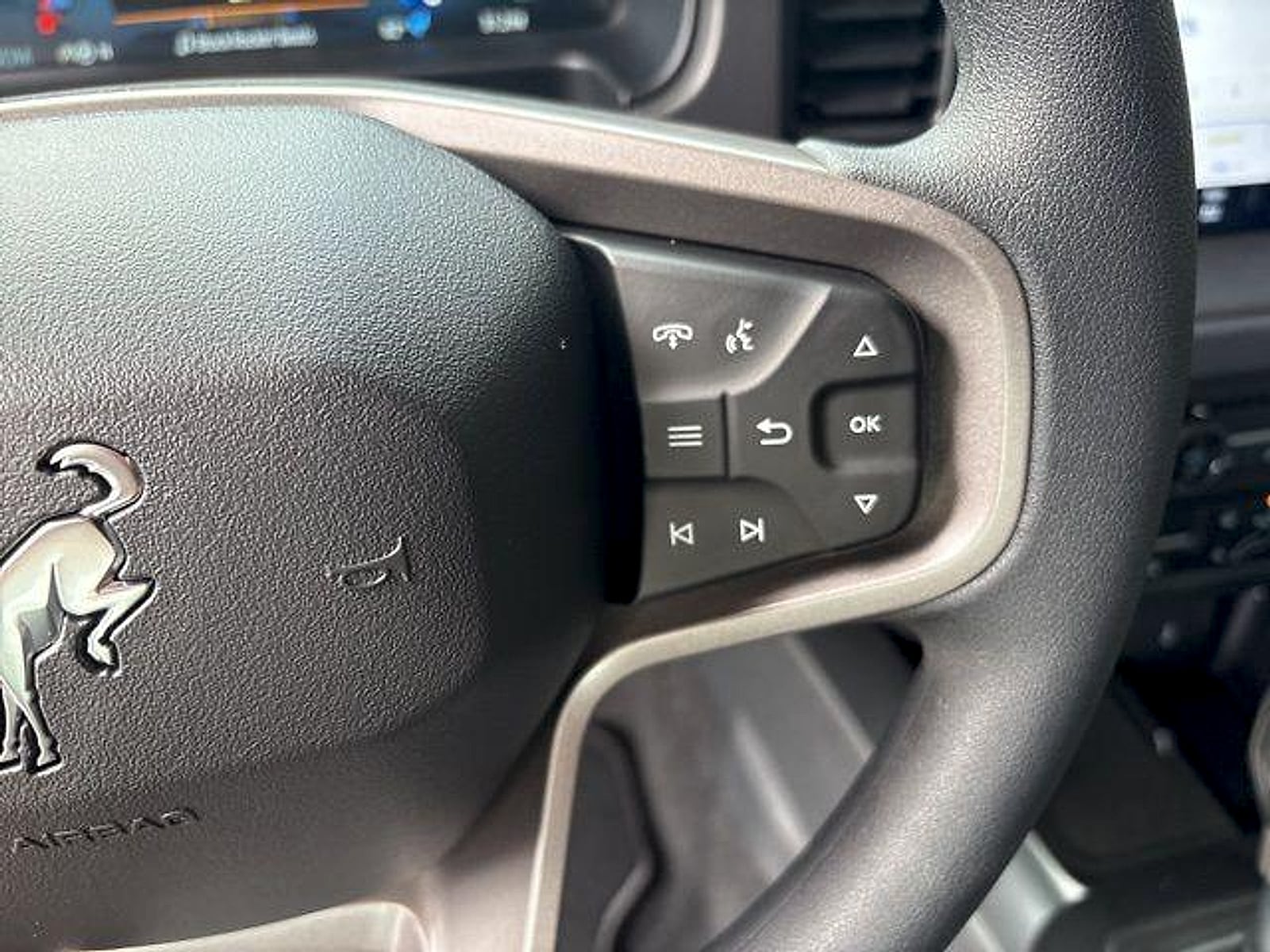 2025 Ford Bronco 4-Door Base - Photo 20