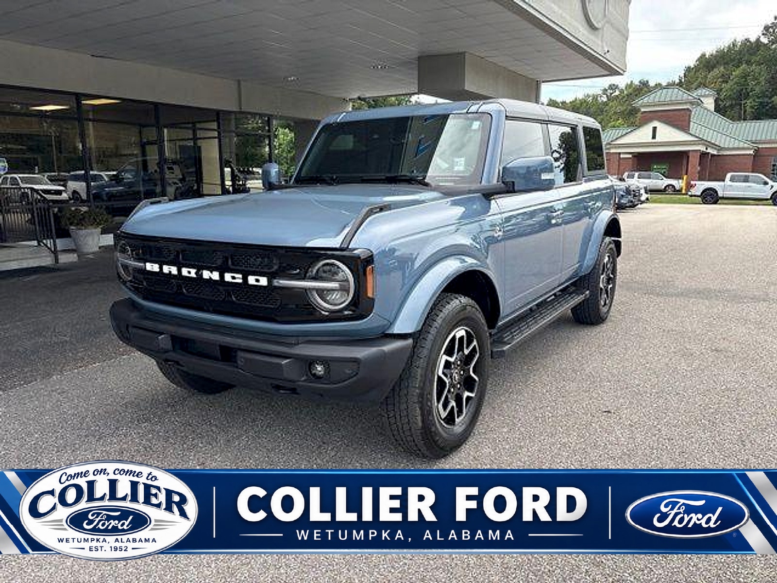 2024 Ford Bronco 4-Door Outer Banks