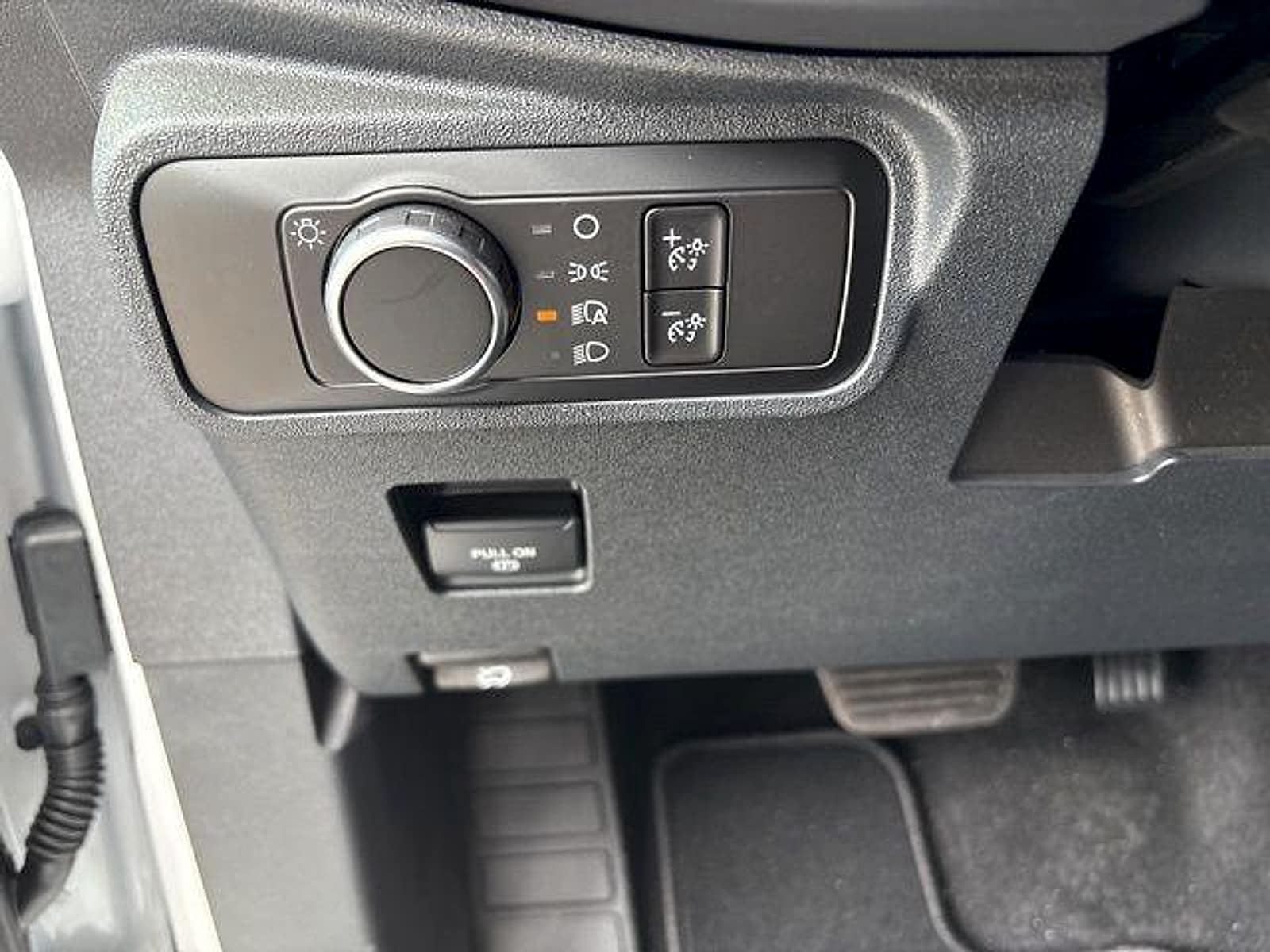 2025 Ford Bronco 4-Door Base - Photo 23