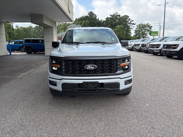 2025 Ford F-150 STX photo 2