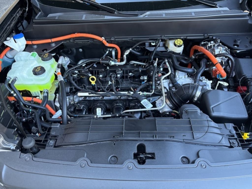 New 2025 Ford Maverick XL Truck