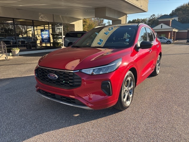 2024 Ford Escape ST-Line's photo