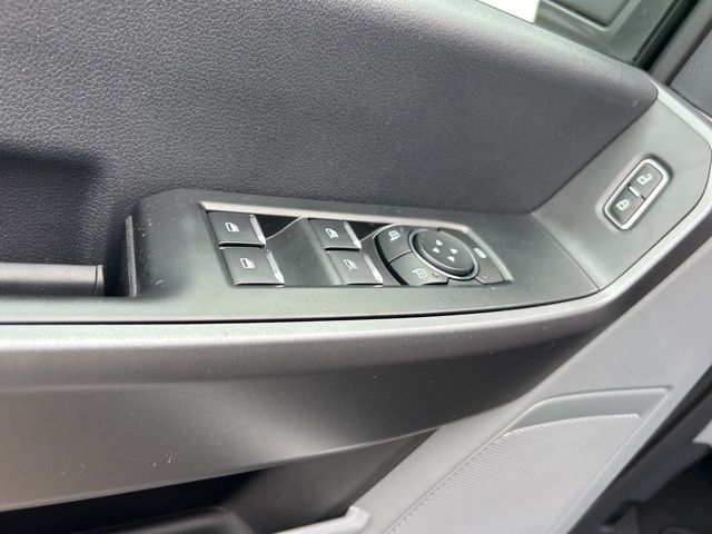 2025 Ford F-350 Super Duty XL - Photo 21