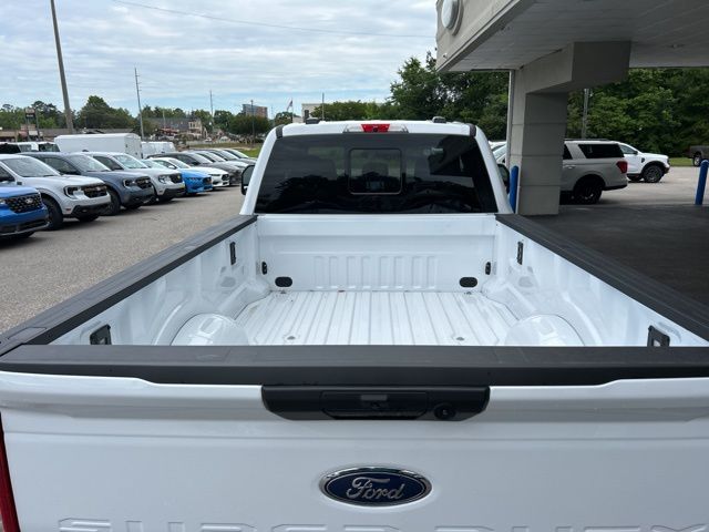 2025 Ford F-350 Super Duty XL - Photo 9
