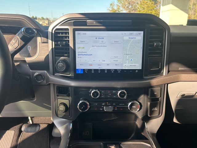 2025 Ford F-150 XLT - Photo 16