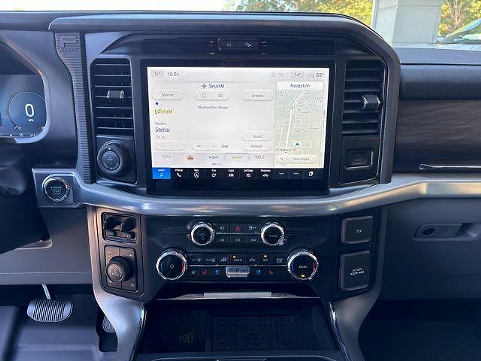 2025 Ford F-150 Lariat - Photo 19