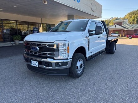 2026 Ford F-350SD XL Chassis