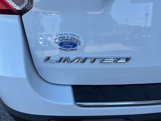 2023 Ford Explorer Limited photo 3