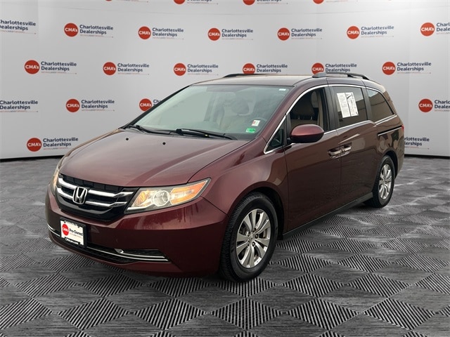2016 Honda Odyssey SE's photo