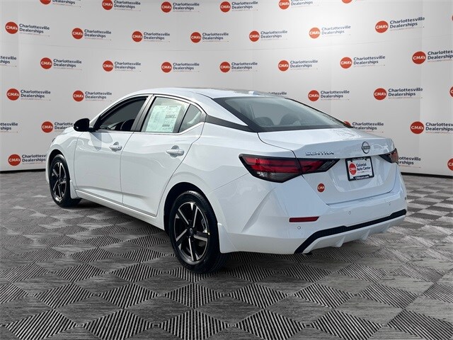 2025 Nissan Sentra SV photo 3