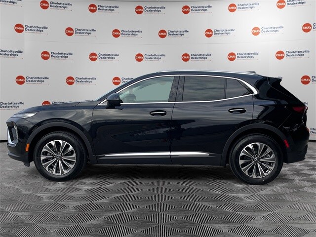 2025 Buick Envision Preferred photo 2