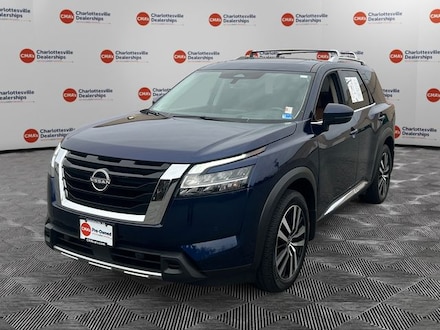 2023 Nissan Pathfinder Platinum SUV