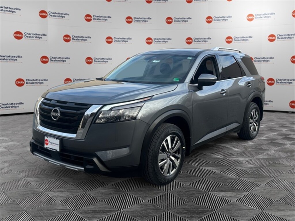New 2025 Nissan Pathfinder SL SUV