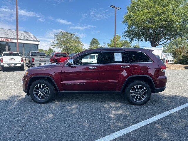 2020 Jeep Grand Cherokee Limited photo 2