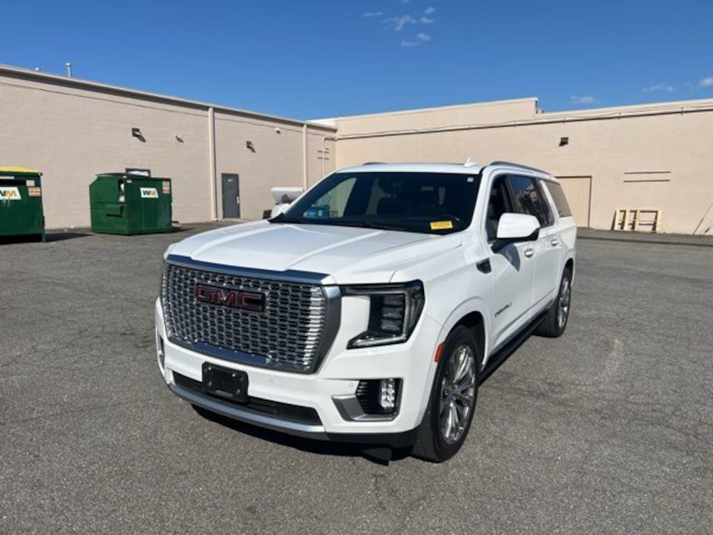 Used 2022 GMC Yukon XL Denali SUV