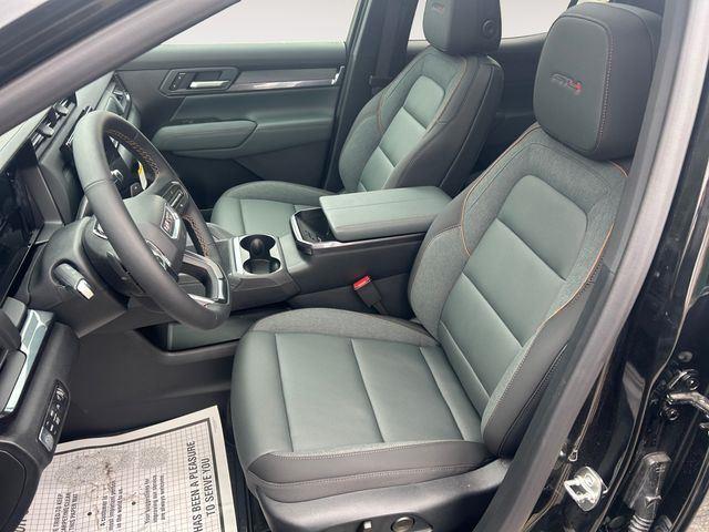 2026 GMC Terrain AT4 - Photo 9