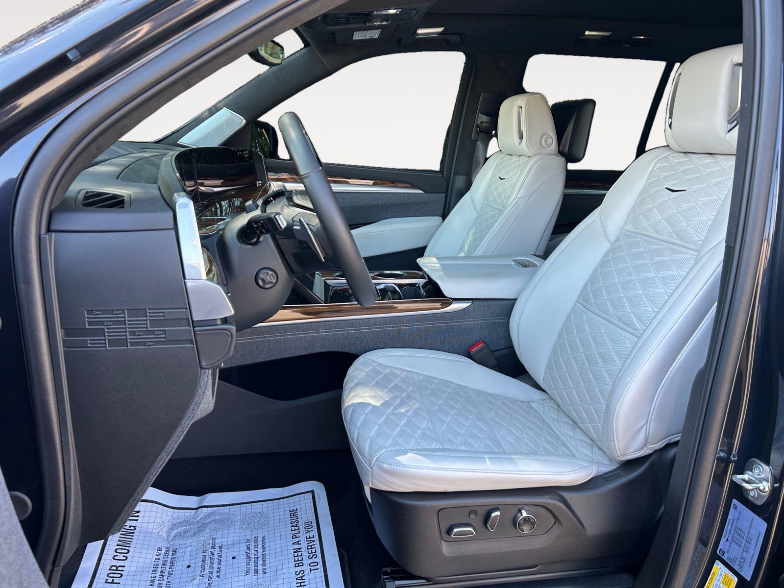 2025 Cadillac Escalade Sport Platinum - Photo 9