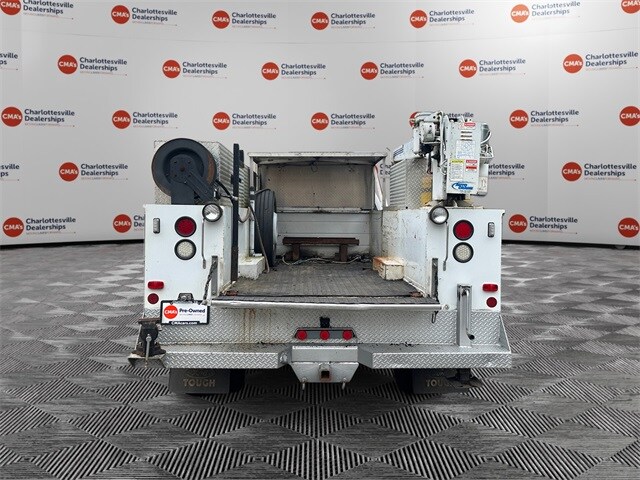 1999 Ford F-550 XL photo 2