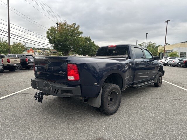 2017 Ram 3500 Big Horn photo 3