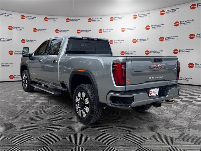 2026 Gmc Sierra 2500 HD Denali photo 3