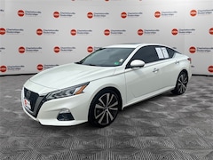 2022 Nissan Altima 2.5 Platinum Sedan
