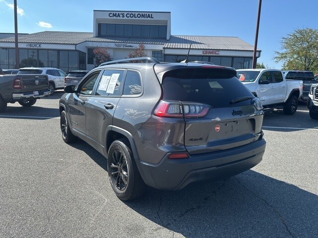 2023 Jeep Cherokee Altitude photo 3