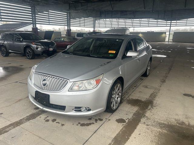 2012 Buick LaCrosse Touring's photo
