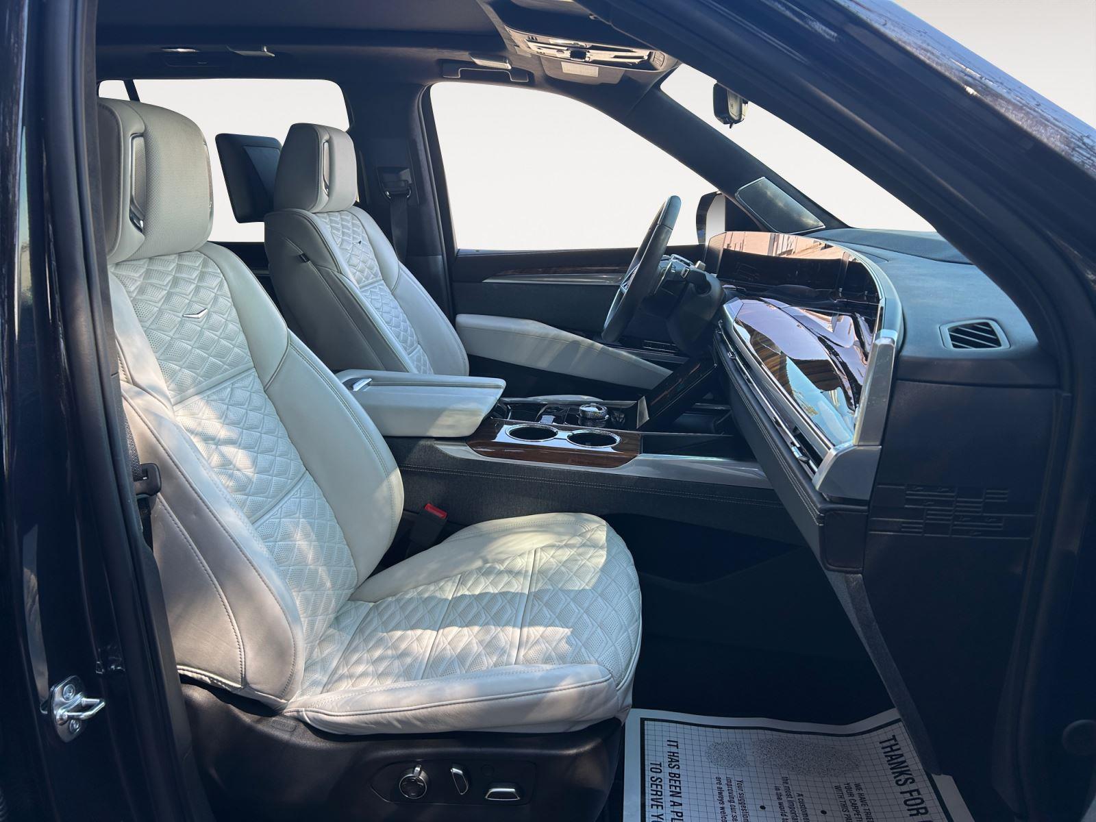 2025 Cadillac Escalade Sport Platinum - Photo 15