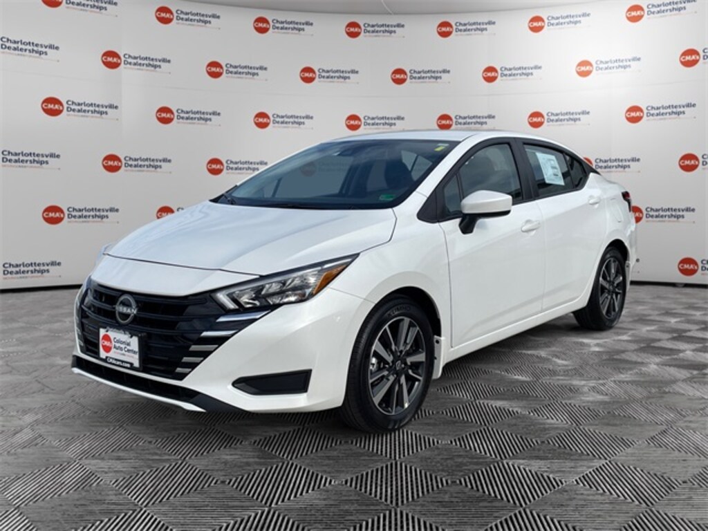 New 2025 Nissan Versa 1.6 SV Sedan