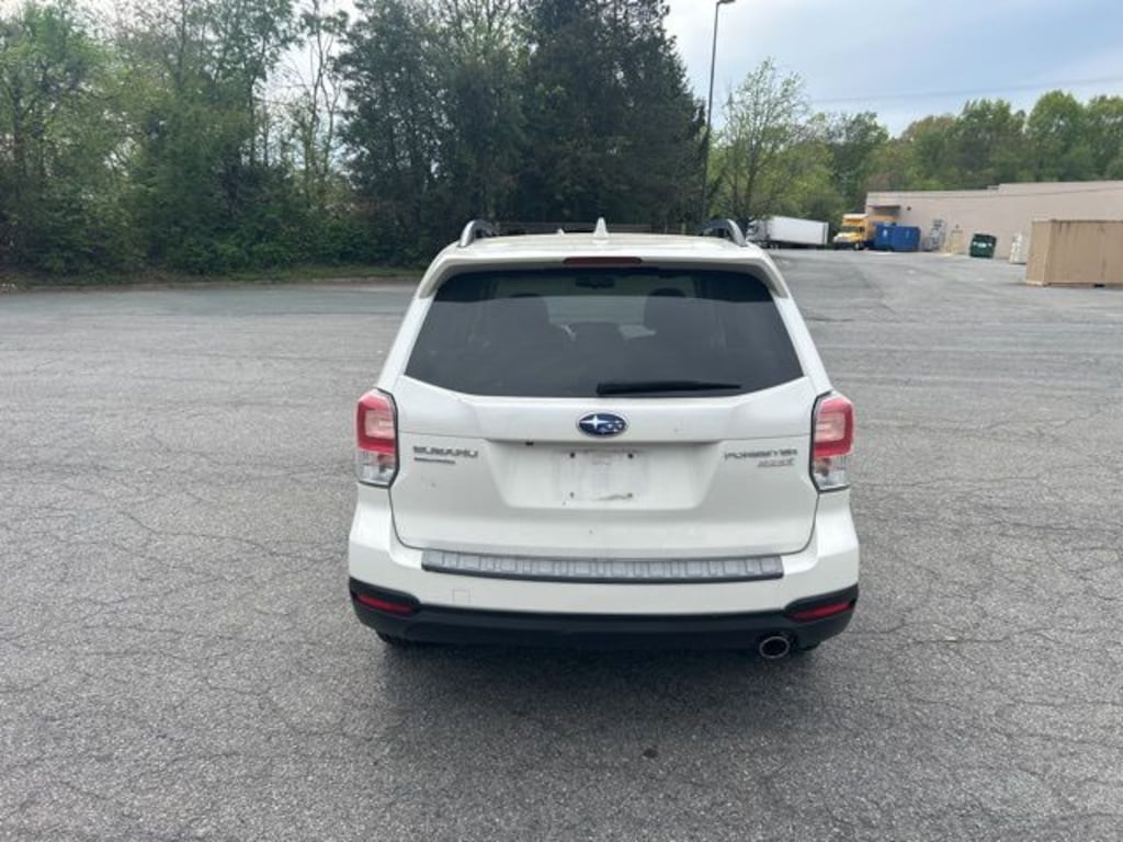 Used 2017 Subaru Forester 2.5i Premium SUV