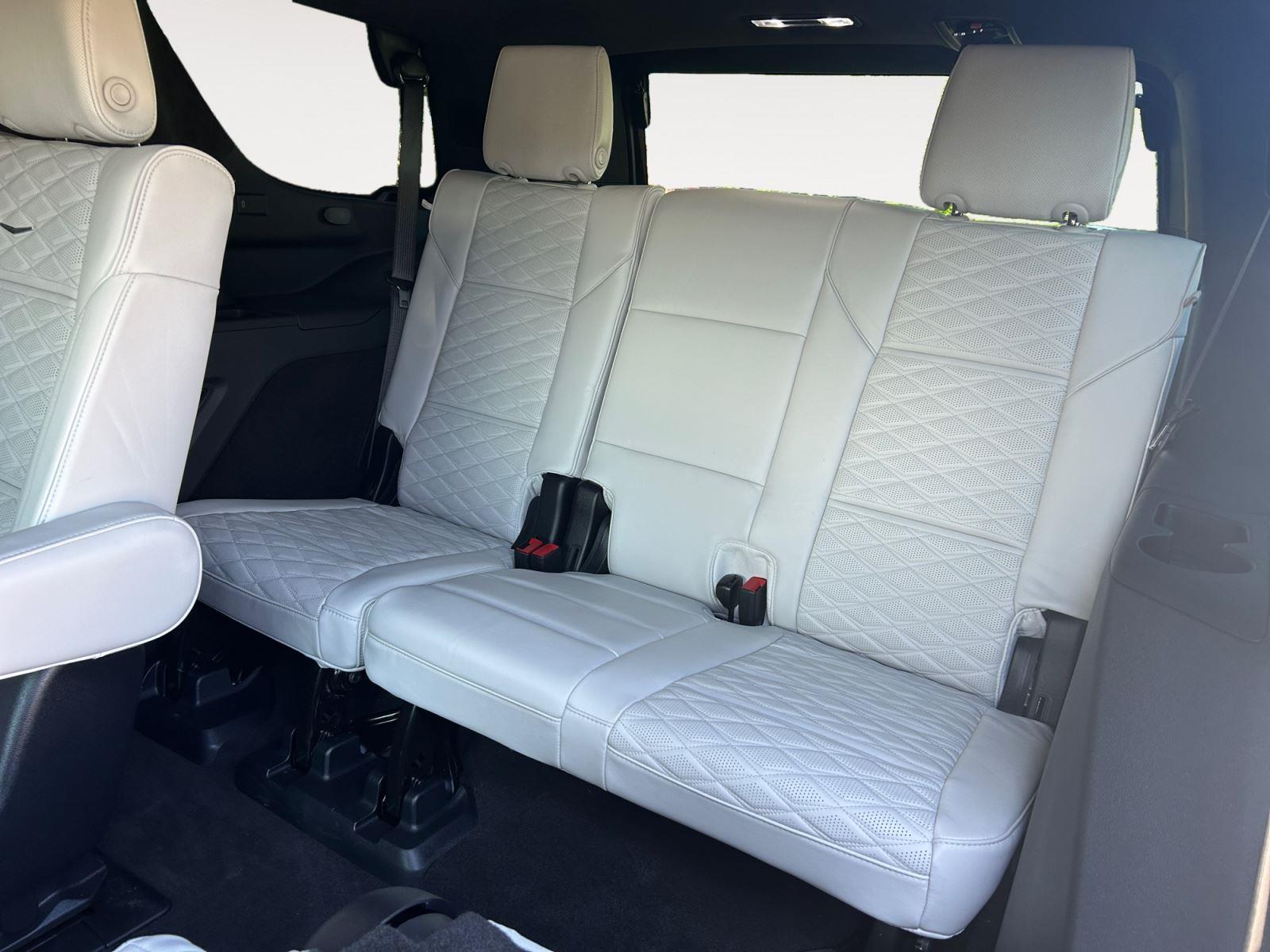 2025 Cadillac Escalade Sport Platinum - Photo 13